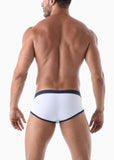 Slip de bain homme modèle   2024s4